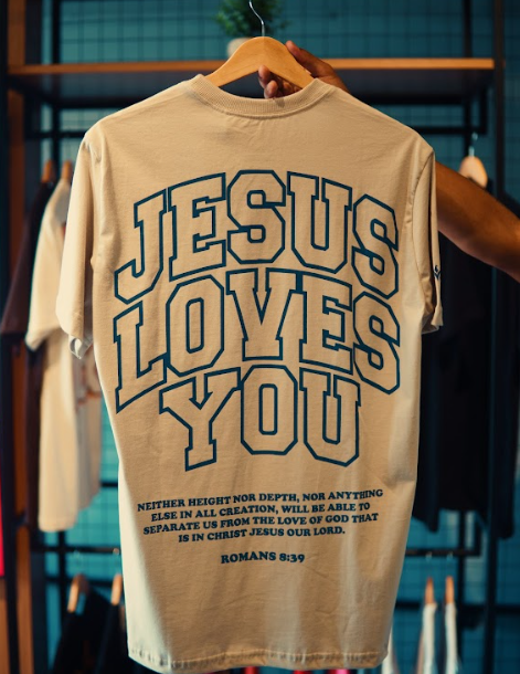 Camiseta Cristã - JESUS LOVES YOU